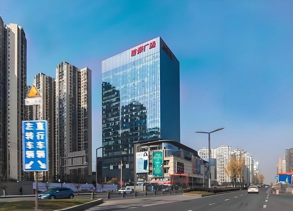 世豪广场外观图